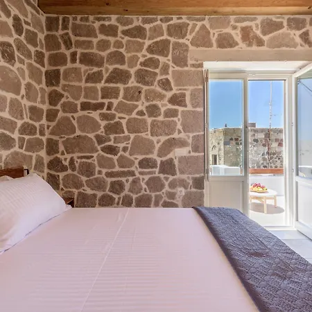 Pea Authentic * Plaka (Milos)