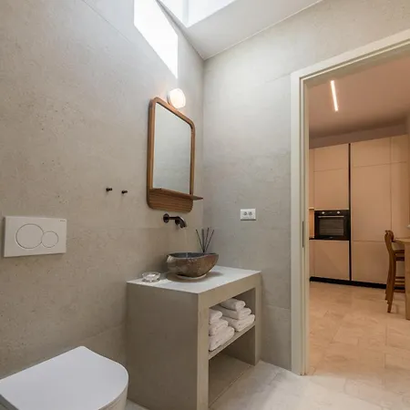 Pea Authentic Plaka (Milos)